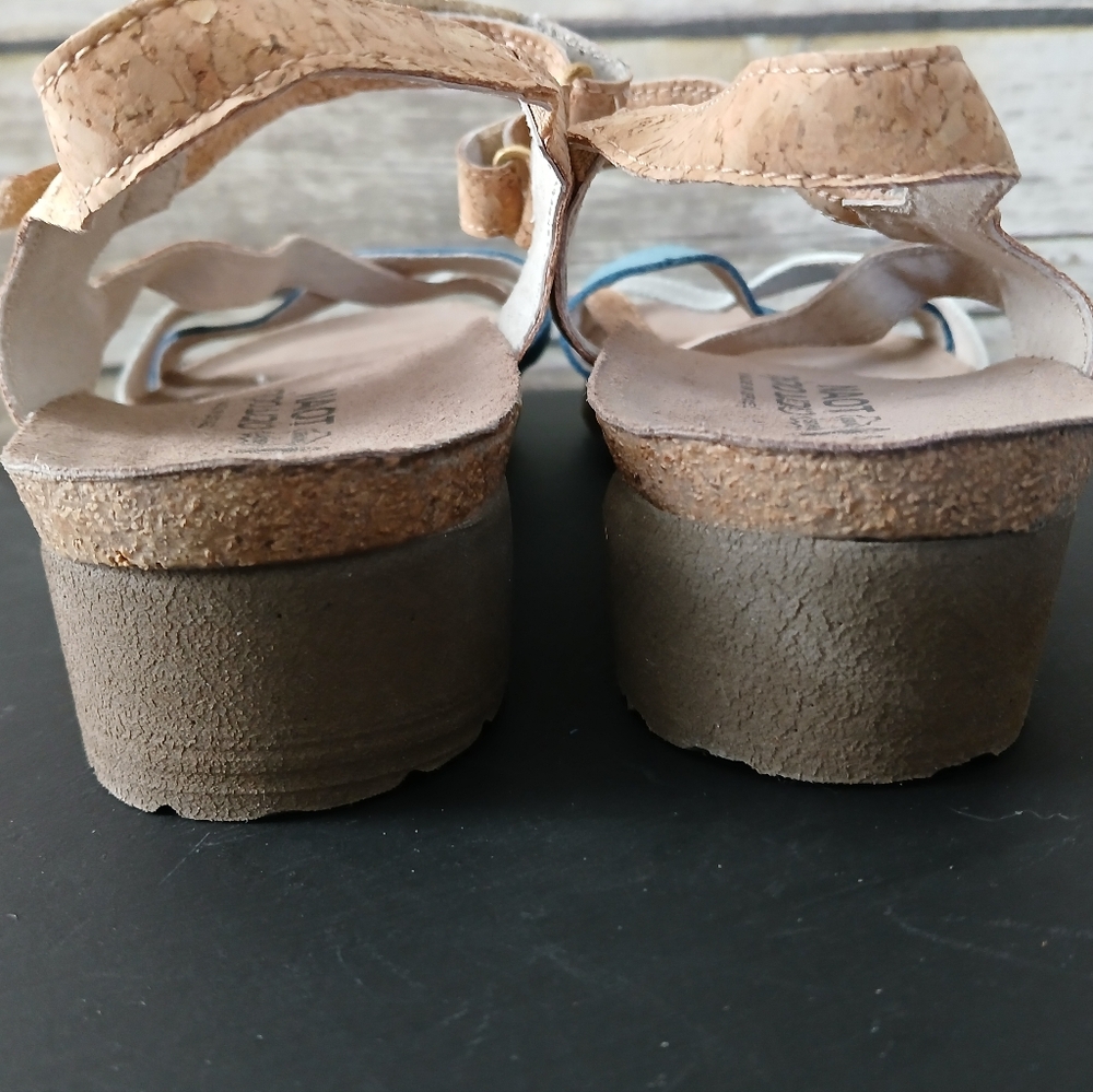 Naot Cork and Blue leather, strappy Sandals - Picture 4 of 8
